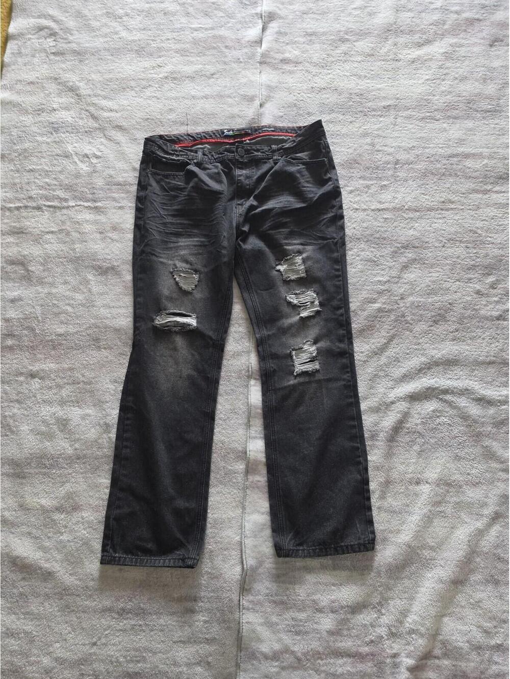 Switch Men's Remarkable Slim Straight Distressed Black Jeans Size 38 x 32